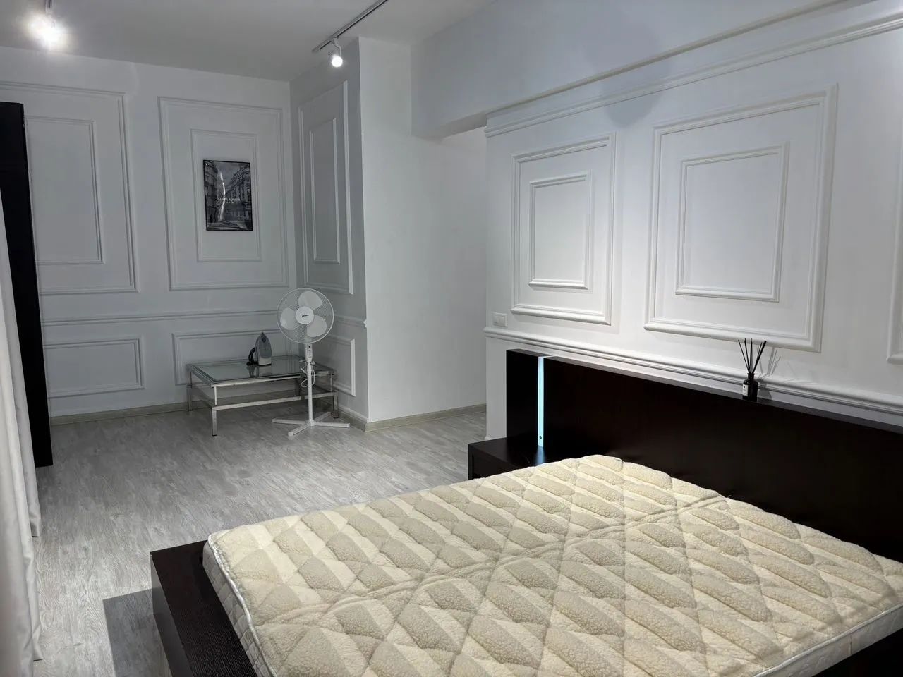 2-комнатная квартира в аренду, Москва, улица Судакова, 8 — 90 000 ₽/мес