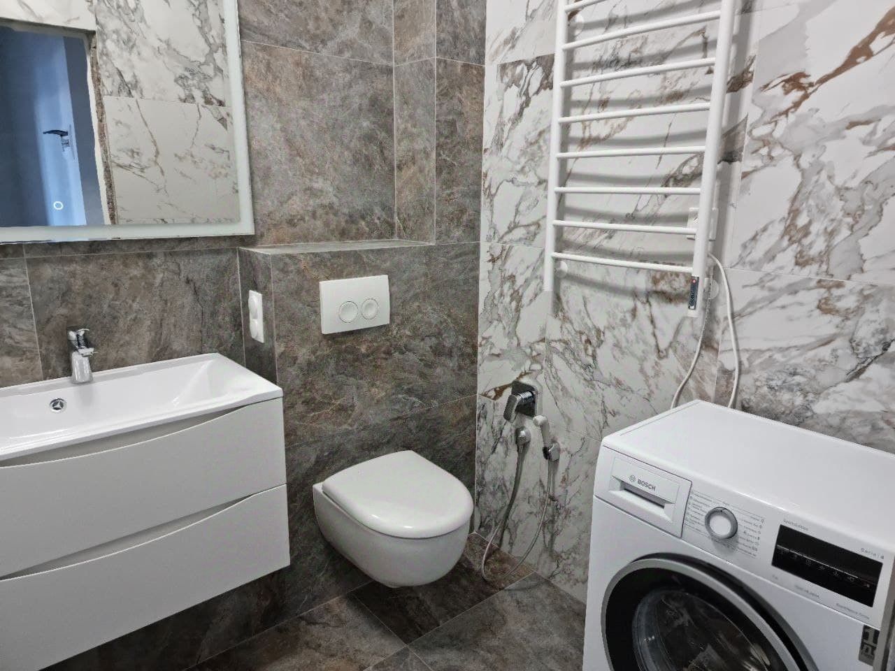 1-комнатная квартира в аренду, м-н Закаменский, 23 — 40 000 ₽/мес